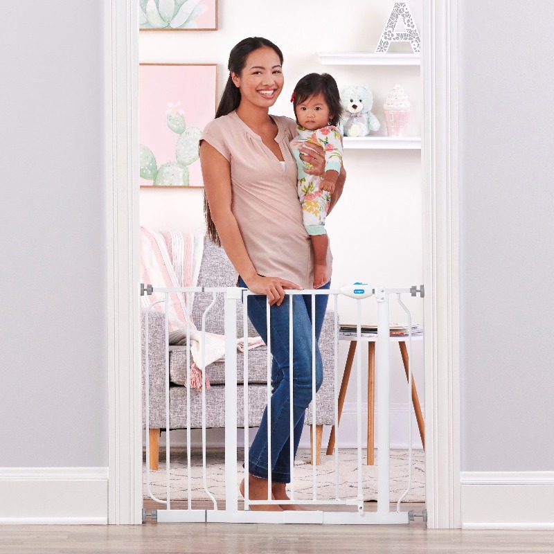 Regalo Extra Wide Walk-Through – Baby Gate Extra Wide Bewertung und Preis